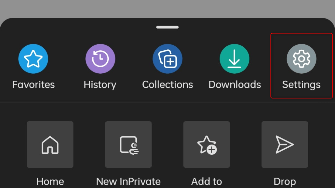 "Settings" highlighted in the menu of Edge for Android.