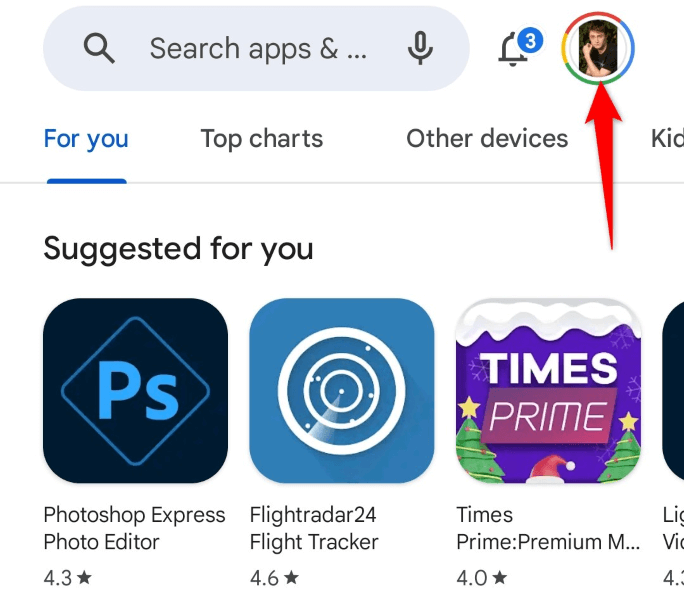 Profile icon highlighted in Google Play Store.