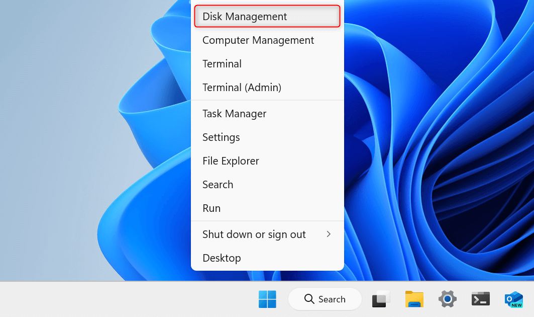 "Disk Management" highlighted in the Power User Menu.